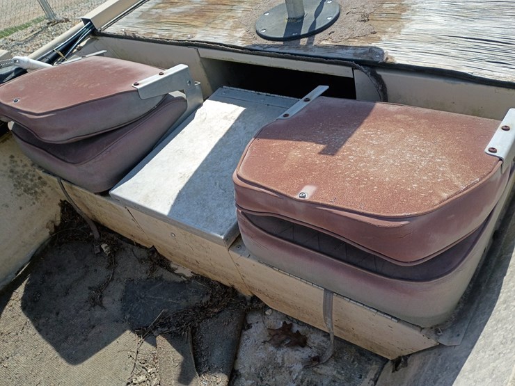 #23725-•-1986-star-bass-boat-and-trailer-image-21