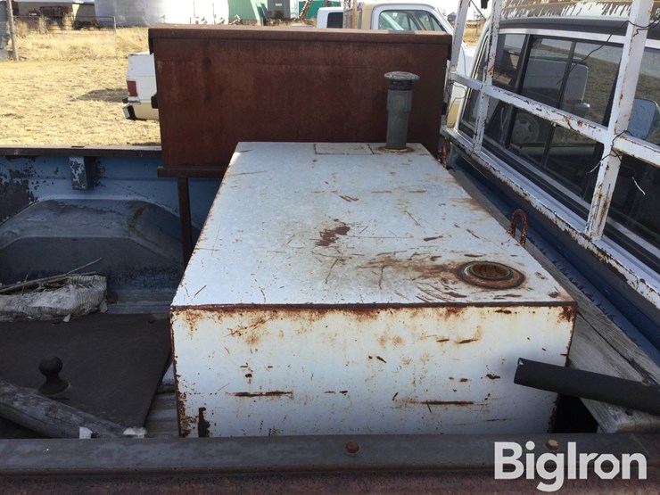 1985-chevrolet-custom-deluxe-image-18