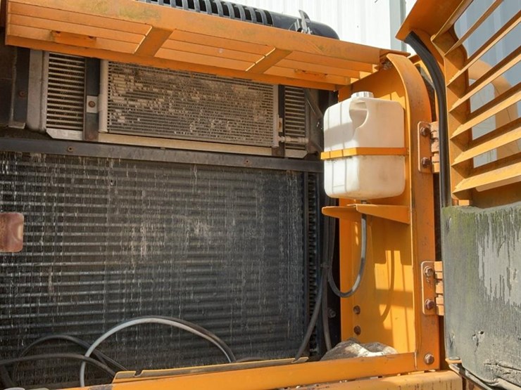 2012-hyundai-robex-290-lc-7a-image-13