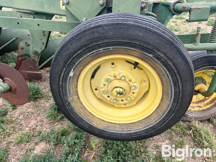 john-deere-f1350-image-14