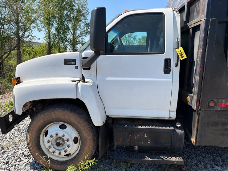 2003-caterpillar-c7-image-10