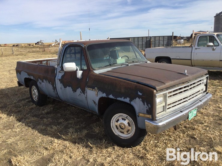 1985-chevrolet-custom-deluxe-image-3