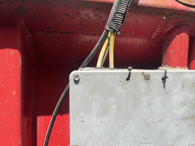 #1704-•-2006-abs-rc5-live-bottom-trailer-image-33