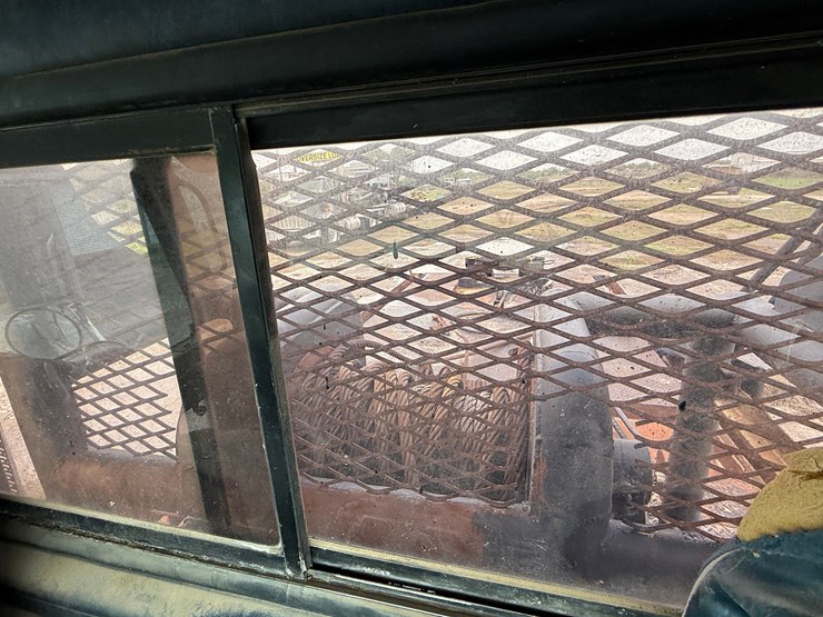 1999-mack-ch613-image-21