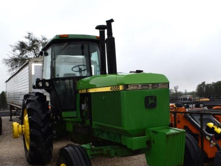 john-deere-4555-image-2