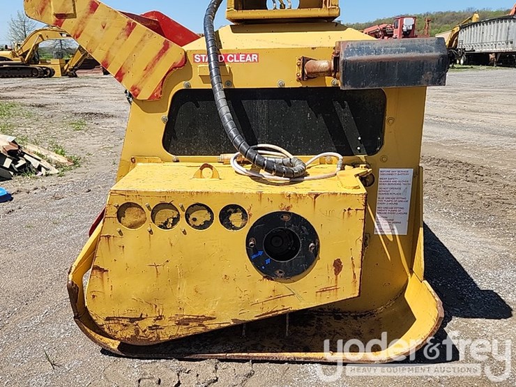 sneller-shredder-to-suit-cat-330-excavator-image-5