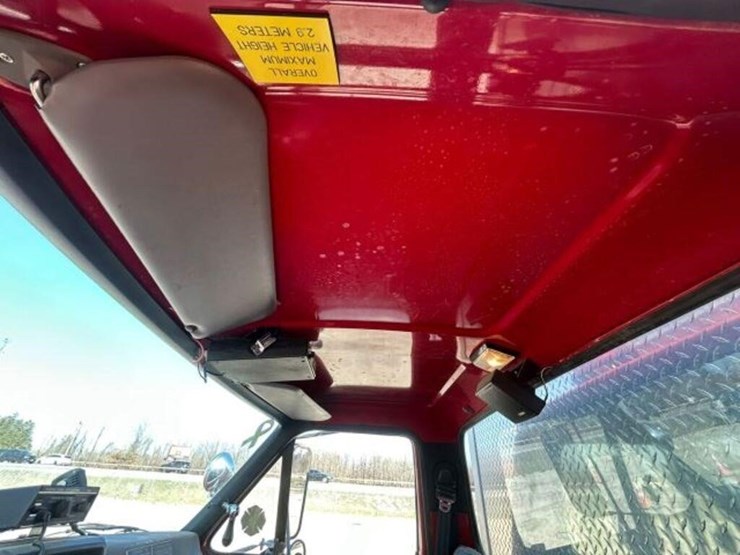 1996-ford-f700-image-20