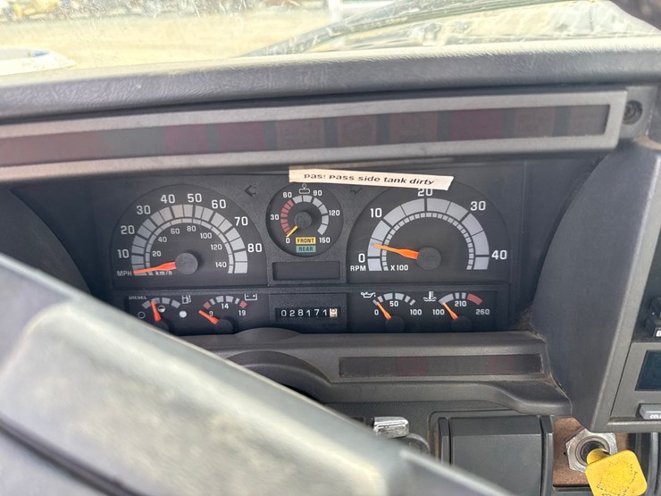 gmc-topkick-c8500-image-54