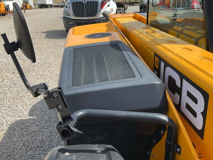 2023-jcb-505-20-image-56