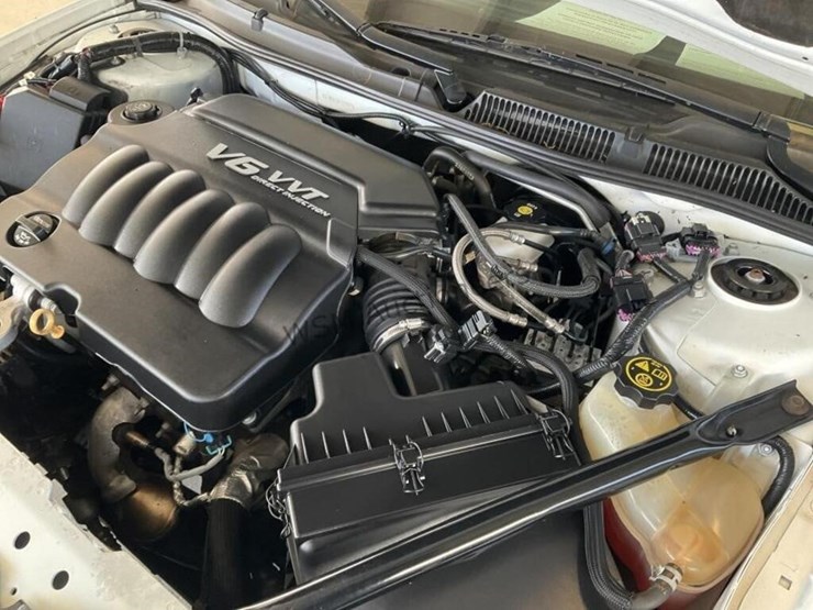 2015-chevrolet-impala-sdn-image-10