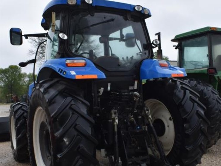 new-holland-845tl-image-14