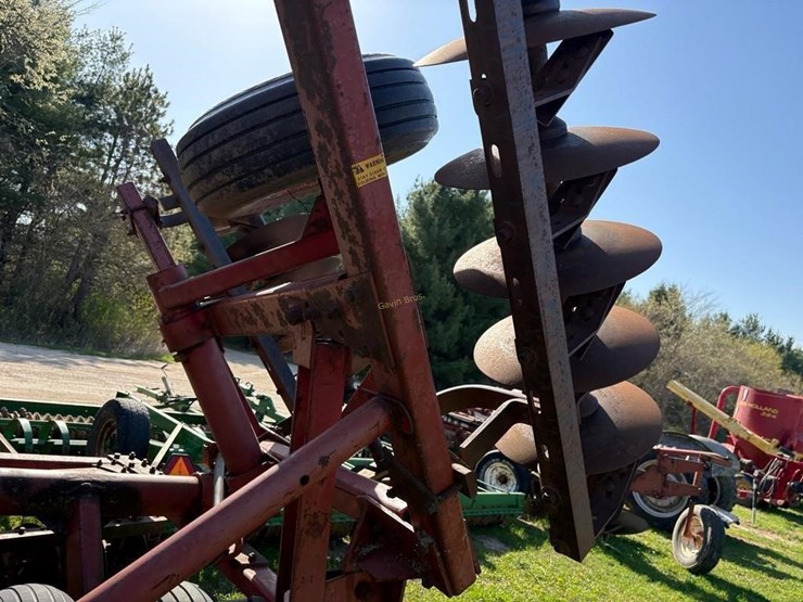 white-21'-field-disc-image-6