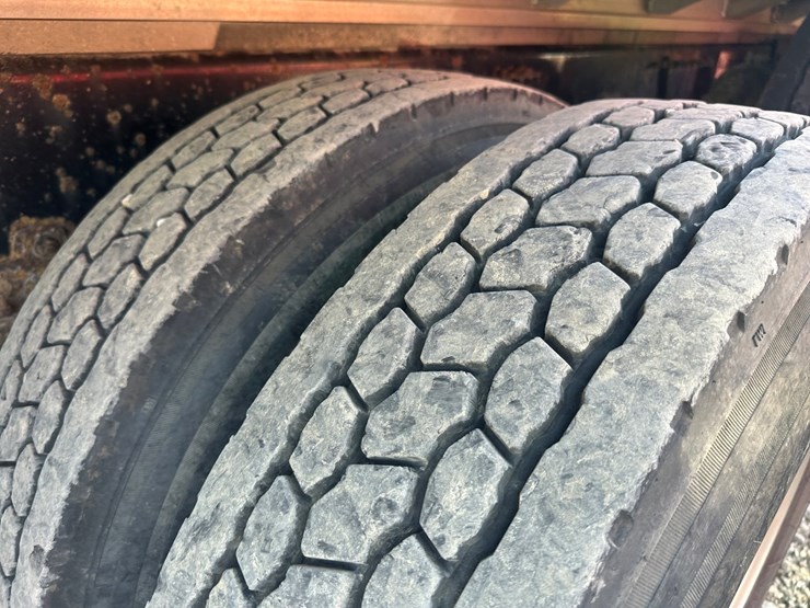 2019-massey-ferguson-8-image-77