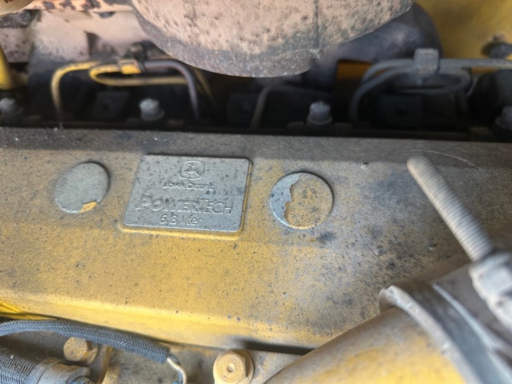 2006-deere-750j-lgp-image-61