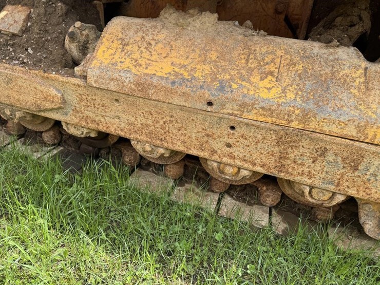 caterpillar-955-image-9