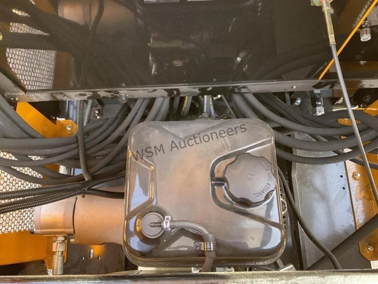 2026-miva-15-mini-excavator-image-7