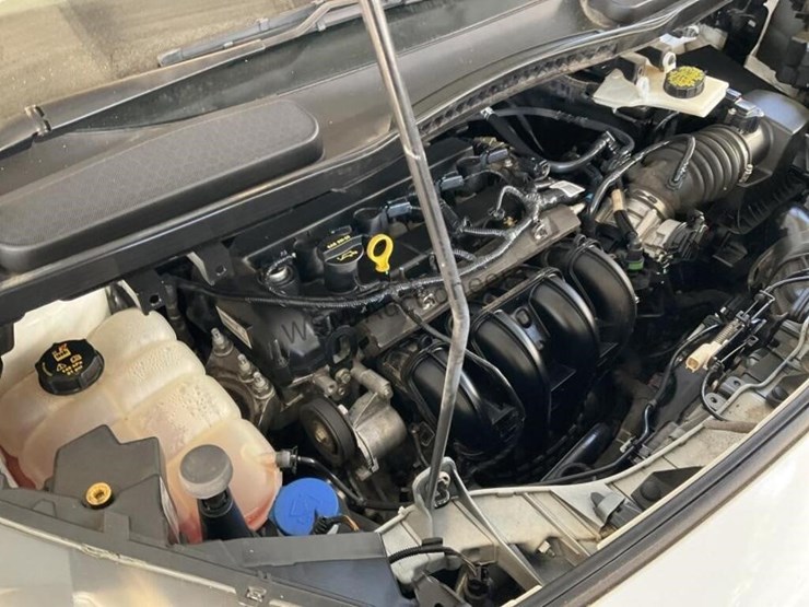 2015-ford-transit-connect-image-14