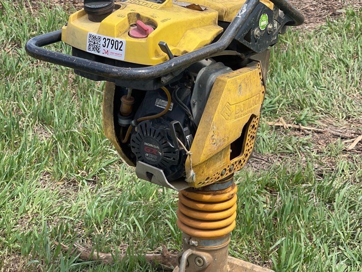 2017-bomag-bt60-image-2