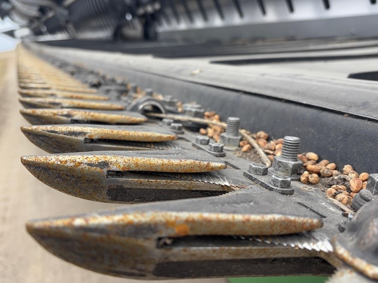 2024-mac-don-fd240-image-21