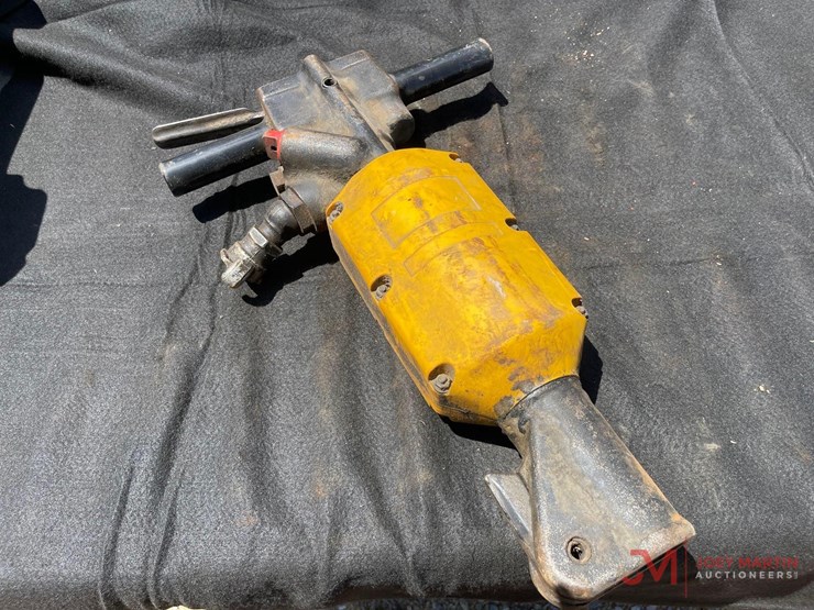 pneumatic-jack-hammer-image-2