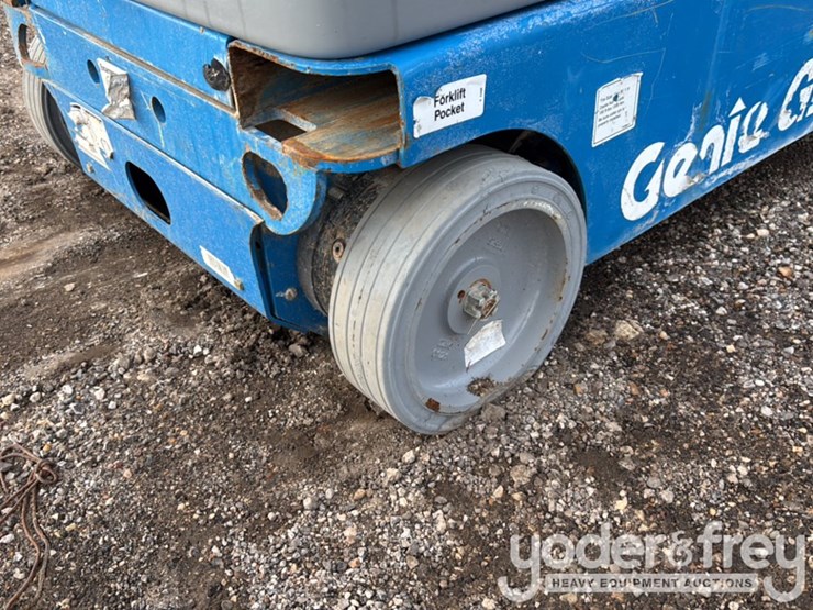 2017-genie-gr20-image-9