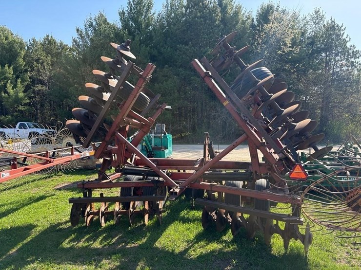 white-21'-field-disc-image-4