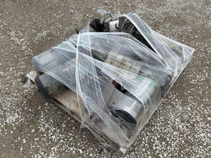 qty-of-groeneveld-auto-greasers-image-3