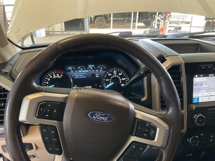 2019-ford-f150-image-16