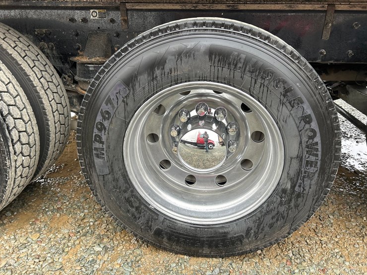 2019-kenworth-t880-image-82