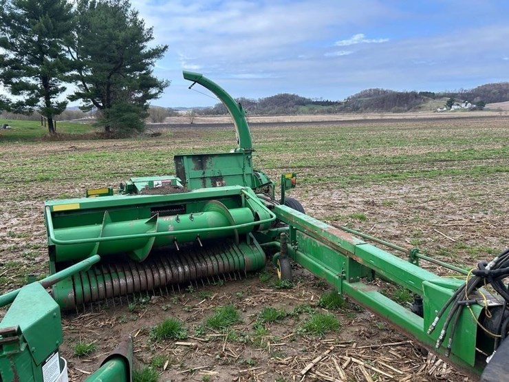 john-deere-3955-image-1