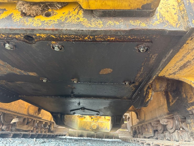 2006-deere-750j-lgp-image-63