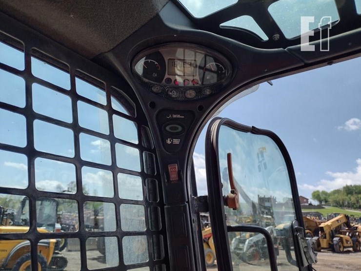 2017-bobcat-t595-image-7