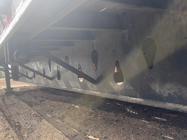 step-deck-trailer-image-16