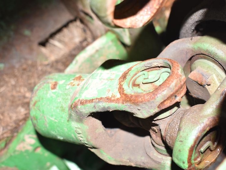 john-deere-s300-image-12