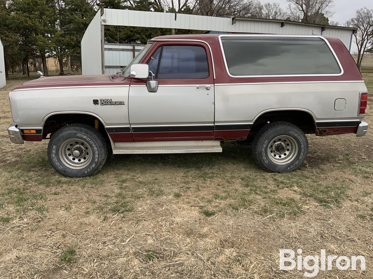 1988-dodge-ram-charger-image-8