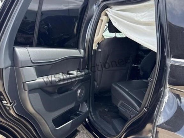 2022-ford-expedition-image-23