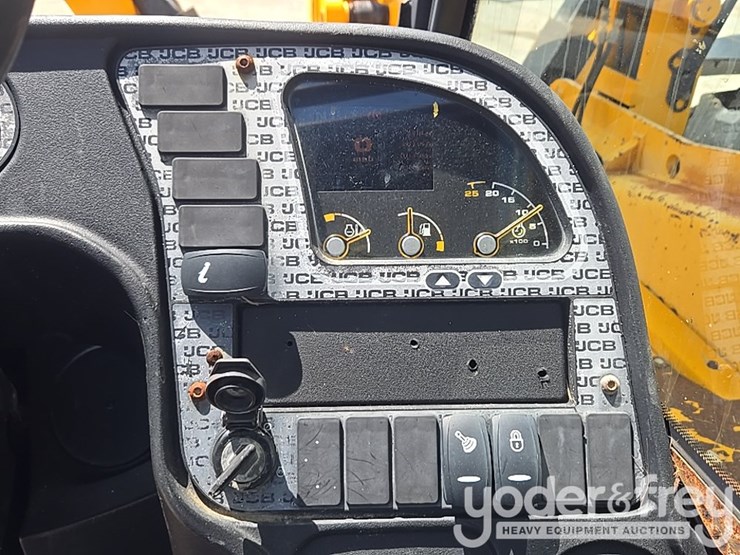 2018-jcb-510-56-image-72