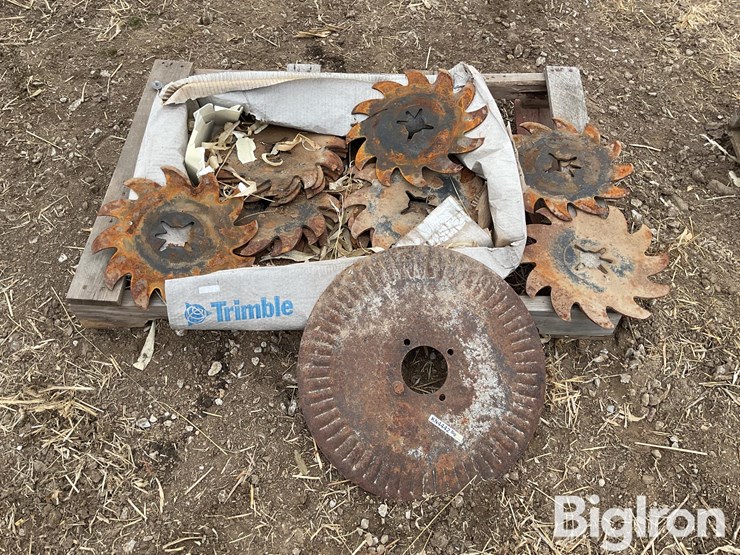 john-deere-16-image-8