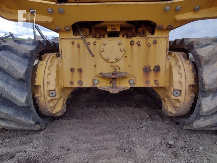 2012-komatsu-d21p-8e0-image-35