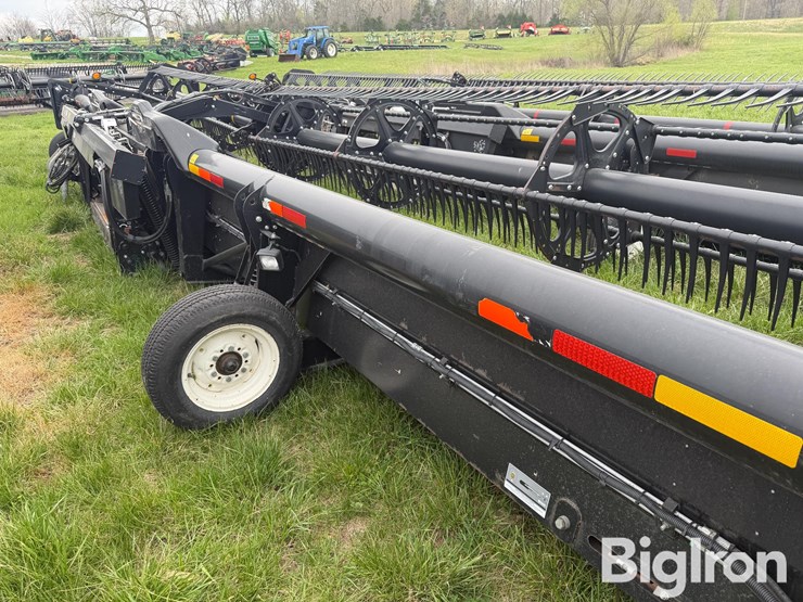 2019-mac-don-fd140-image-10