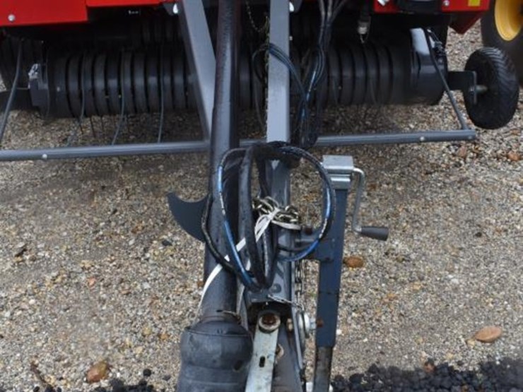 massey-ferguson-2946-image-3