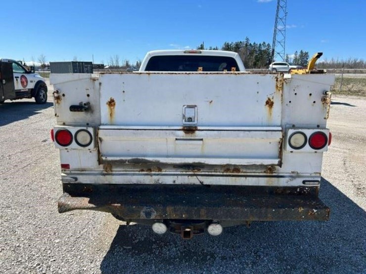 2010-ford-f250-xl-image-6