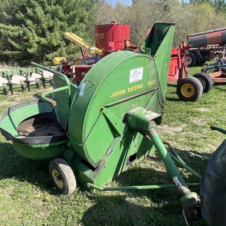 JOHN DEERE 100