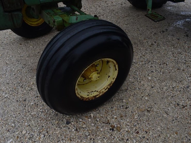 john-deere-4630-image-11