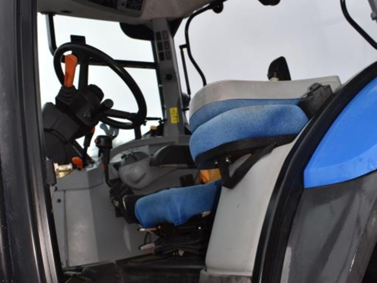 new-holland-845tl-image-20