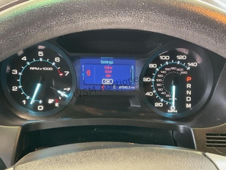 2013-ford-explorer-image-17