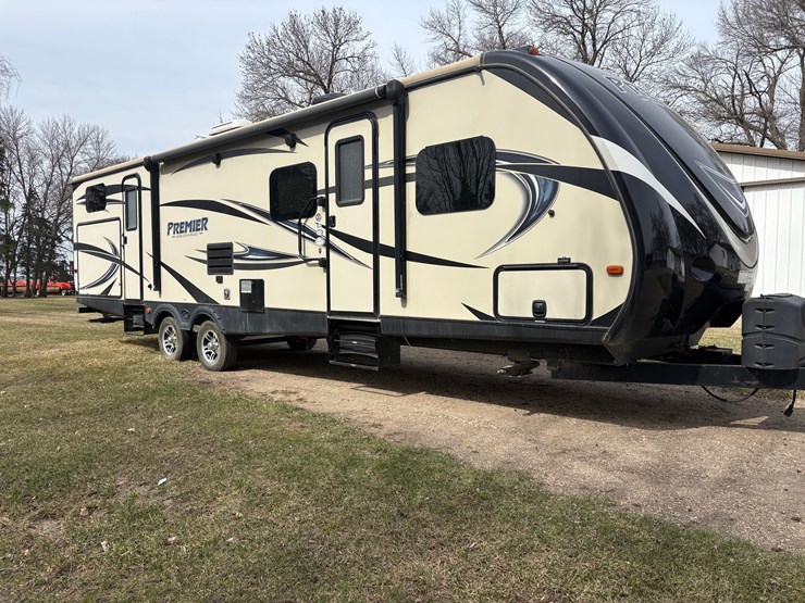 2016-keystone-camper-image-6