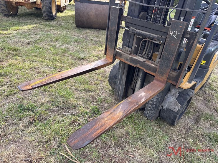 caterpillar-2c6000-image-5