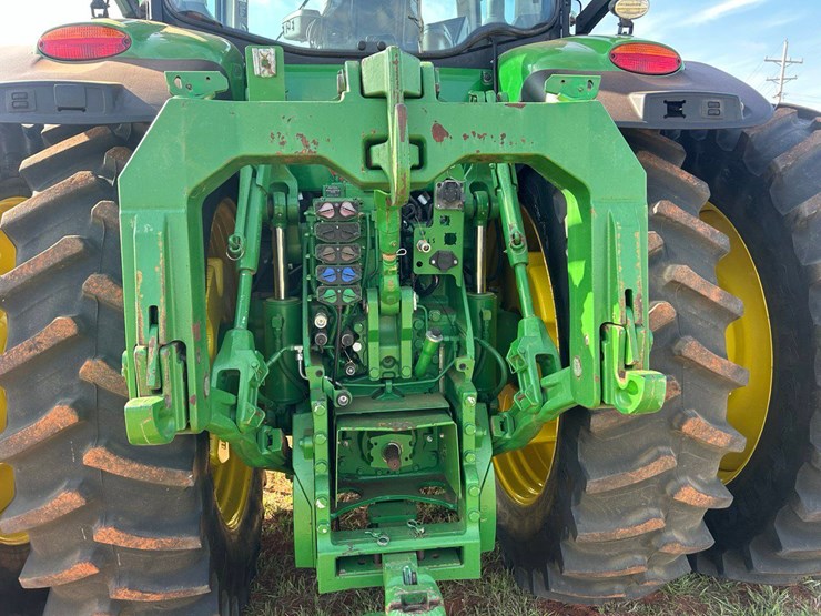 2016-john-deere-8345r-image-6