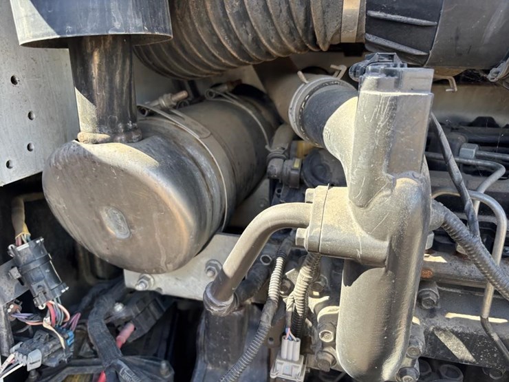 2018-bobcat-s595-image-47